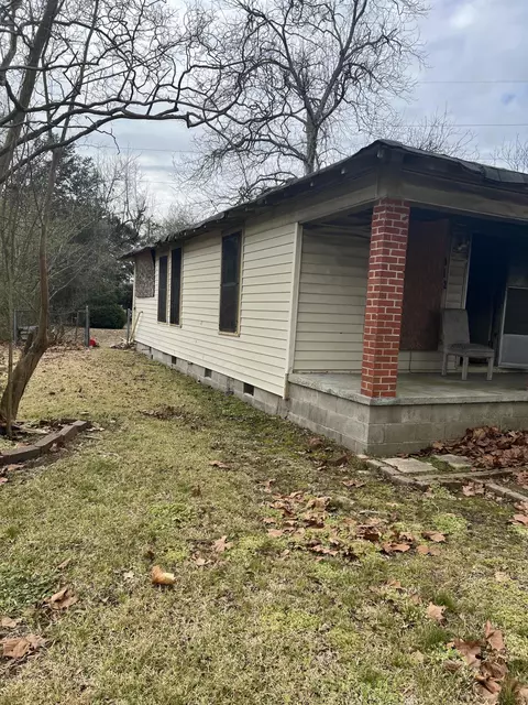 912 S 9th Ave, Laurel, MS 39440 photo 2