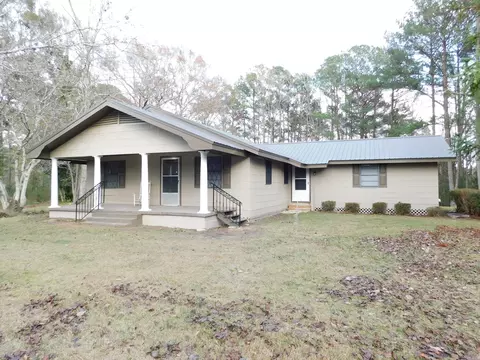 1054 Hwy 43, Oak Vale, MS 39656