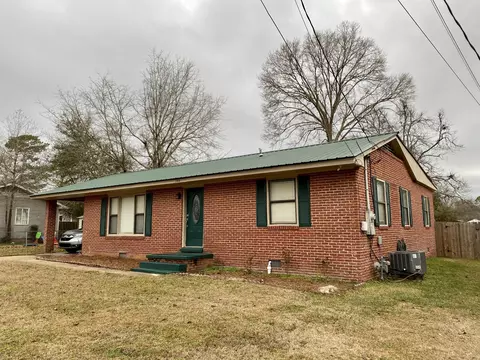 303 E 6th Ave, Petal, MS 39465 photo 2