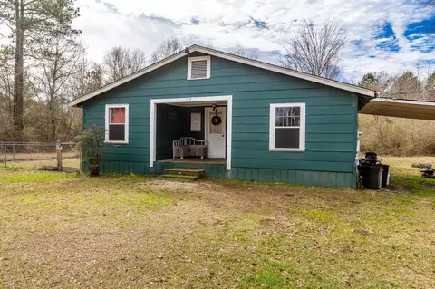 195 Watermill Rd, Laurel, MS 39443 photo 2