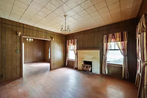 112 18th St, Laurel, MS 39440 photo 9