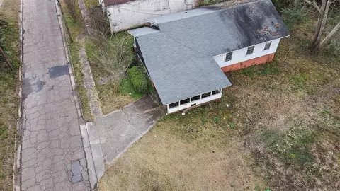 112 18th St, Laurel, MS 39440 photo 28