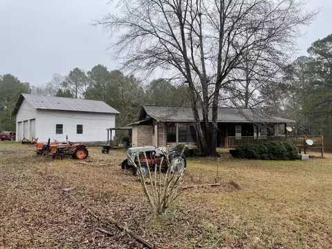 61 Billy Morgan, Hattiesburg, MS 39402