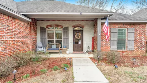 39 Tuscan Ln, Sumrall, MS 39482 photo 2