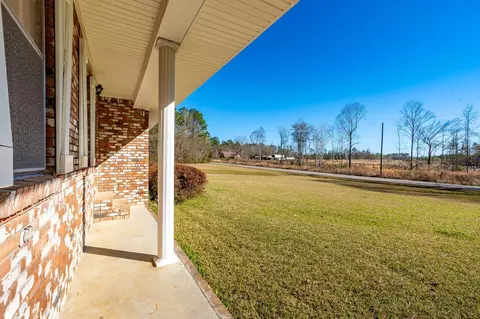 74 Hendrix Ln, Lumberton, MS 39455 photo 4