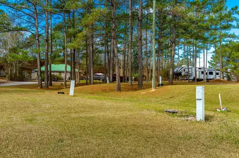 23 Pine Hill Dr, Collins, MS 39428 photo 19