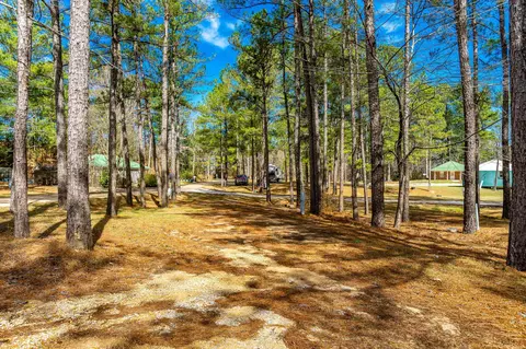 23 Pine Hill Dr, Collins, MS 39428 photo 10