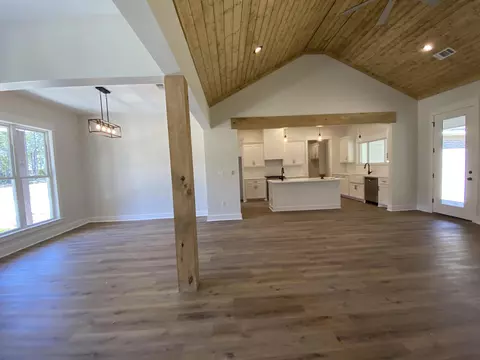 13 Brunswick Pt, Sumrall, MS 39482 photo 3
