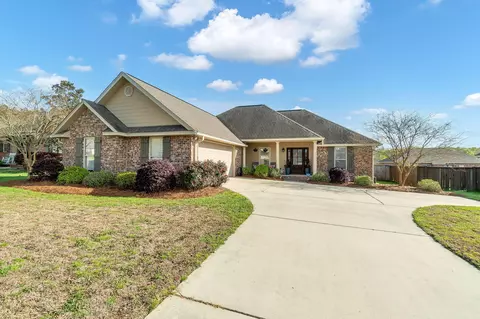 16 E Sycamore, Sumrall, MS 39482 photo 1