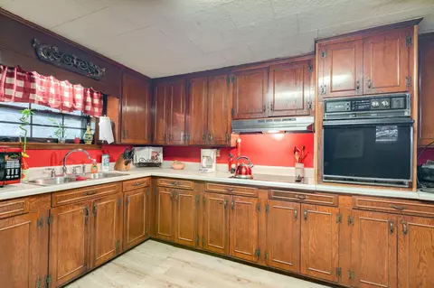 109 Daisy, Laurel, MS 39443 photo 14