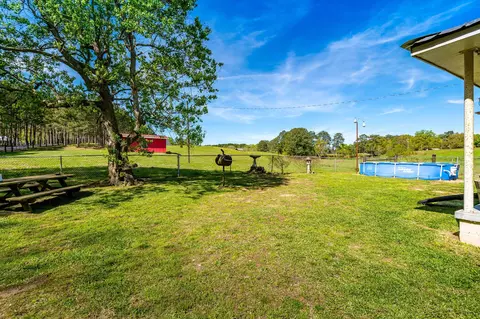 109 Daisy, Laurel, MS 39443 photo 7