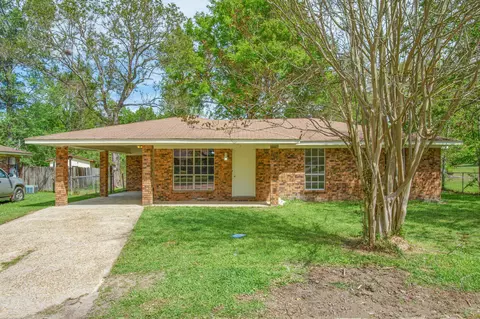131 Crescent Dr, Hattiesburg, MS 39401