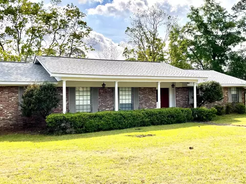 1200 Estelle St, Hattiesburg, MS 39402