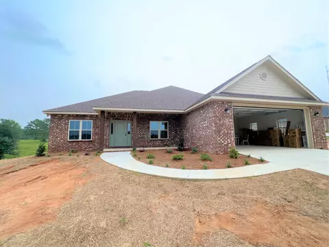 12 Joan Dr, Ellisville, MS 39437