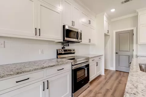 82 Berwick, Petal, MS 39465 photo 13