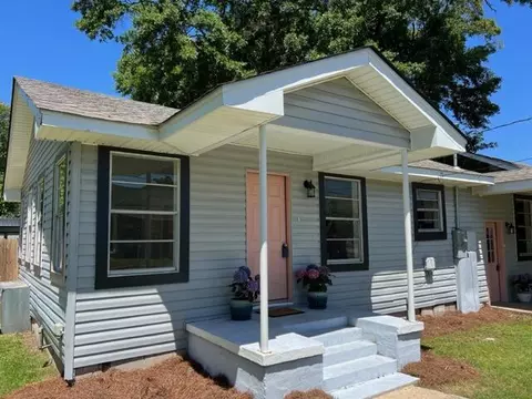 120 W 8th Ave, Petal, MS 39465