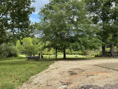 44 E Hl, Purvis, MS 39475 photo 2