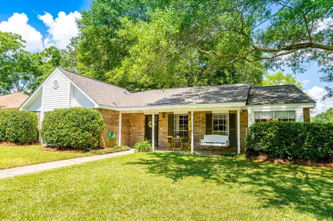 3001 Magnolia Pl, Hattiesburg, MS 39402