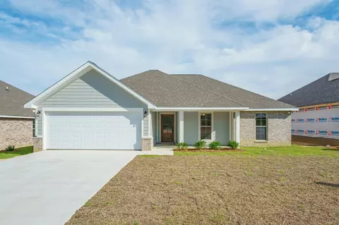 20 E Andover, Hattiesburg, MS 39402