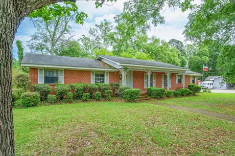 210 S 34th Ave, Hattiesburg, MS 39402