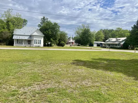 12 E Broad, Foxworth, MS 39483 photo 34