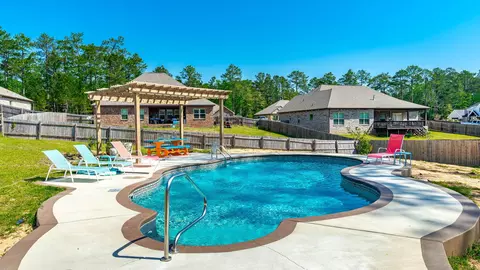 56 Carlsbad, Hattiesburg, MS 39402