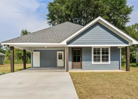 107 Mckinnon St, Petal, MS 39465
