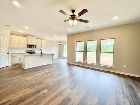 22 S Town Ln, Purvis, MS 39475