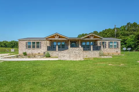 42 Pigott Easterling Rd, Tylertown, MS 39667