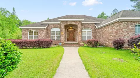 112 Woodland Trce, Hattiesburg, MS 39402
