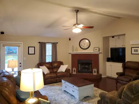 61 Timber Rdg, Purvis, MS 39475 photo 4
