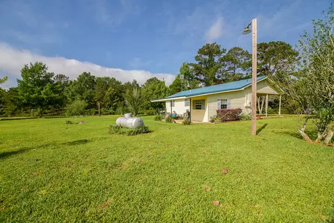 14 Lowell Garner Ln, Carson, MS 39427 photo 6