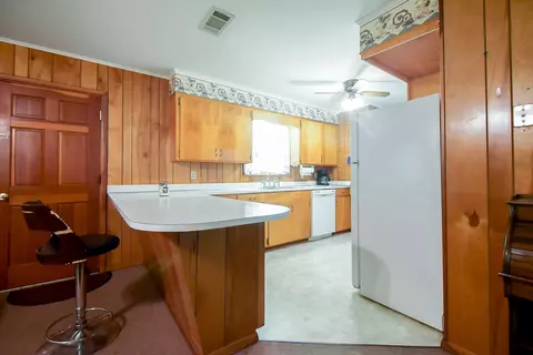 2919 Us-11, Laurel, MS 39443 photo 6