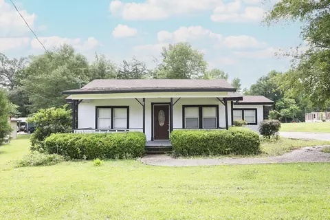 511 Hwy 11, Ellisville, MS 39437