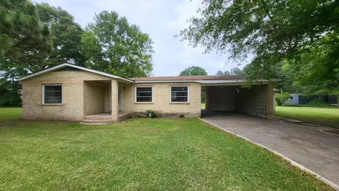356 Archie Smith Rd, Hattiesburg, MS 39401