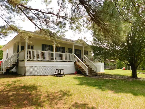 25 Jewel Graham Rd, Purvis, MS 39475
