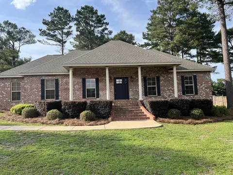 1 Pine Meadow Loop, Hattiesburg, MS 39402