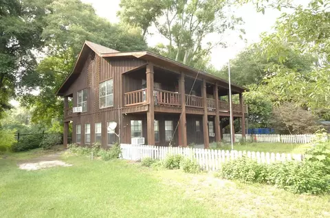 75 Camp Dr, Foxworth, MS 39483