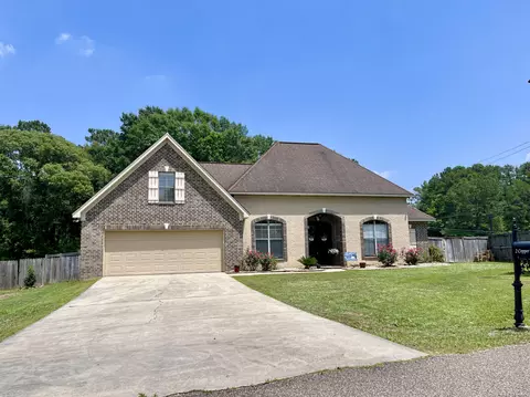 2 Copper Crk, Hattiesburg, MS 39402