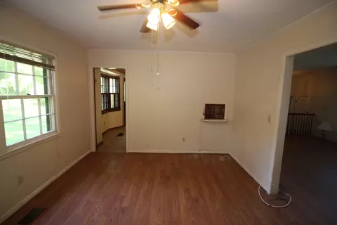 704 Cherry, Laurel, MS 39440 photo 10