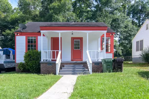 119 Conti St, Hattiesburg, MS 39401