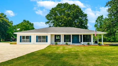 2703 Old Richton Rd, Petal, MS 39465