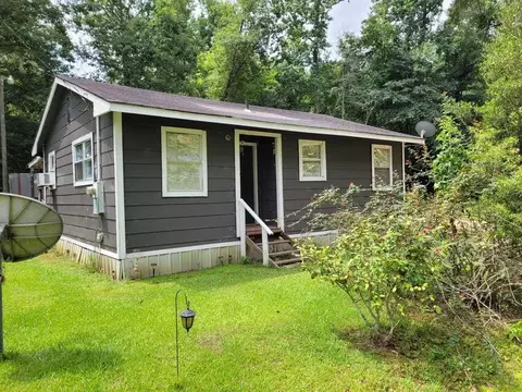 30 Haynes Dr, Taylorsville, MS 39168