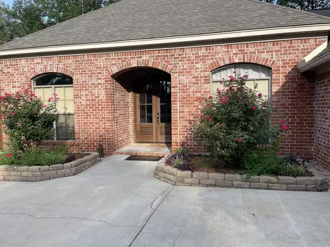 40 E Adam, Sumrall, MS 39482 photo 3