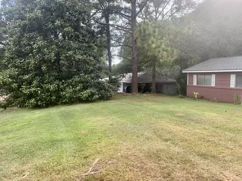 37 Oak Crst, Laurel, MS 39440 photo 3