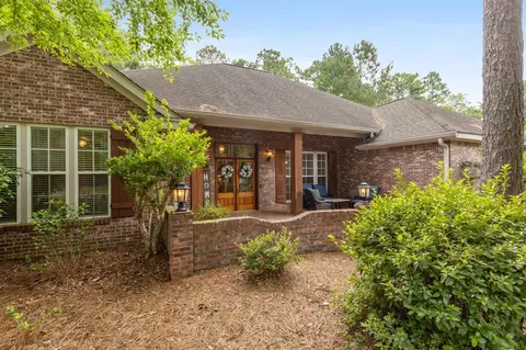 21 Troon Cir, Hattiesburg, MS 39401