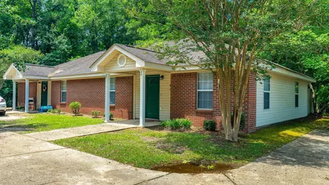 66 N Wind Ridge Ln, Purvis, MS 39475