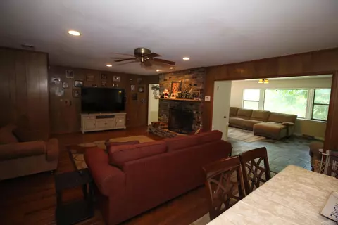 815 Cherry Ln, Laurel, MS 39440 photo 16