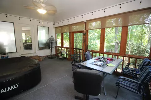 815 Cherry Ln, Laurel, MS 39440 photo 25