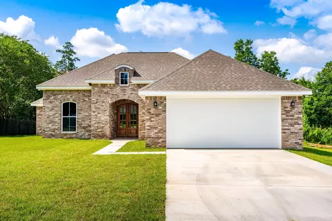3604 Peach St, Hattiesburg, MS 39402